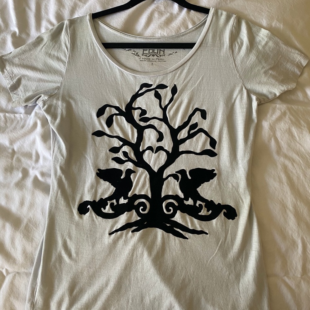 Sea foam green t shirt. Tree of life.